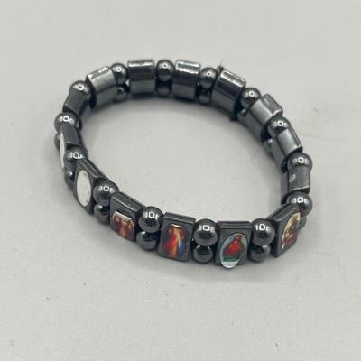 LOT 209: Religious Jewelry Collection - Rosaries, Medallions and More