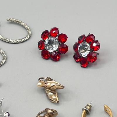 LOT 211: Earring Collection - Pierced and Clip-On