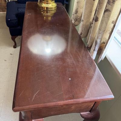 Newer Mahogany Sofa Tabk