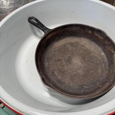 Vintage Kitchen Assortment 379