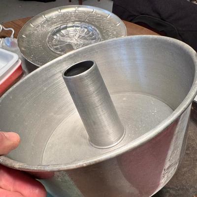 Vintage Kitchen Assortment 379