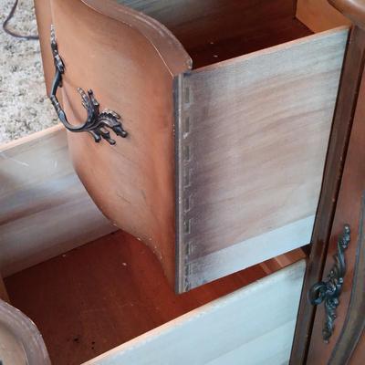 LOT 9: Vintage China Cabinet