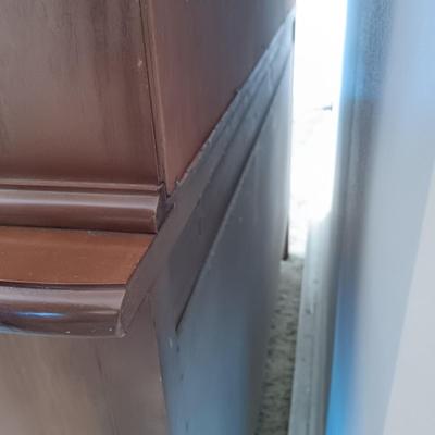 LOT 9: Vintage China Cabinet