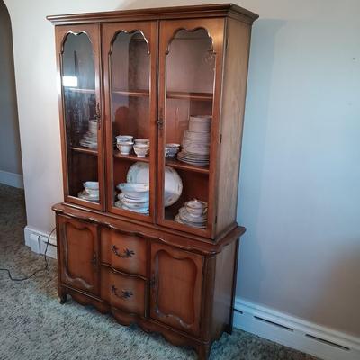LOT 9: Vintage China Cabinet