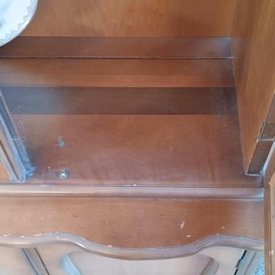 LOT 9: Vintage China Cabinet