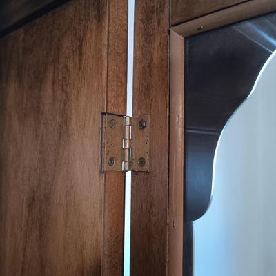 LOT 9: Vintage China Cabinet