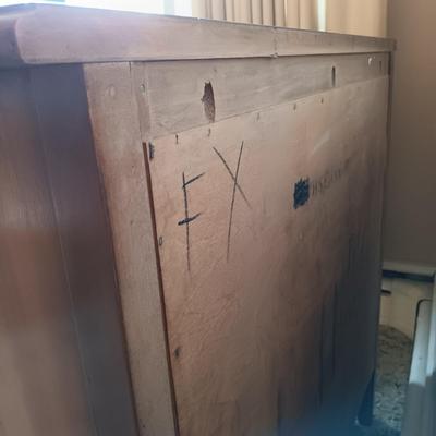 LOT 10: Vintage Nightstand