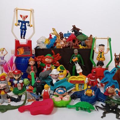 LOT 41: Collection of Vintage Toys