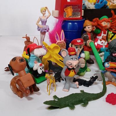 LOT 41: Collection of Vintage Toys