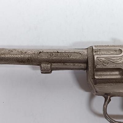 LOT 46: Daisy and Trooper Cap Guns