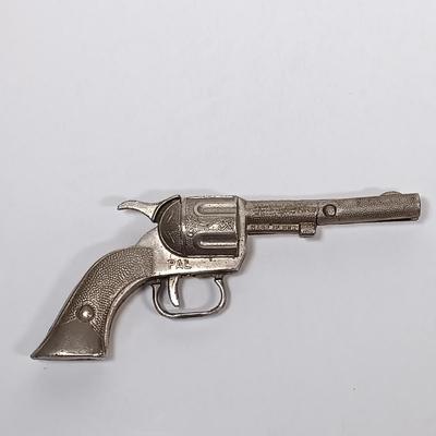 LOT 46: Daisy and Trooper Cap Guns