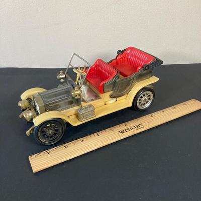 LOT 56: Vintage Toy Cars - Nascoral Rolls Royce, Panhard & Levassor with Original Boxes and Rolls Royce 3288 Battery Operated Radio