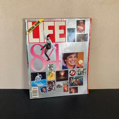 LOT 59: Collection of Vintage Life / The Saturday Evening Post Magazines