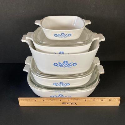 LOT 60: A True Classic Collection of Vintage "Blue Cornflower" Corning Ware