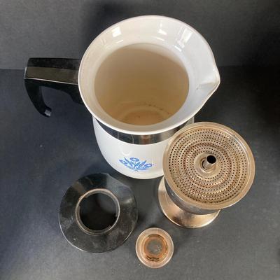 LOT 60: A True Classic Collection of Vintage "Blue Cornflower" Corning Ware