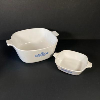 LOT 60: A True Classic Collection of Vintage "Blue Cornflower" Corning Ware