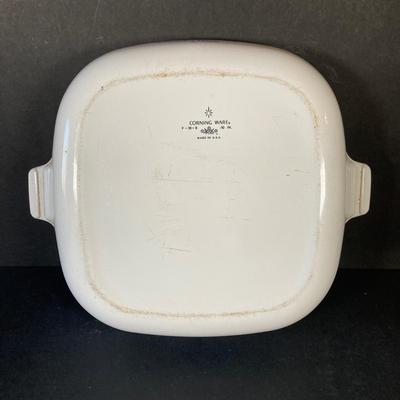 LOT 60: A True Classic Collection of Vintage "Blue Cornflower" Corning Ware