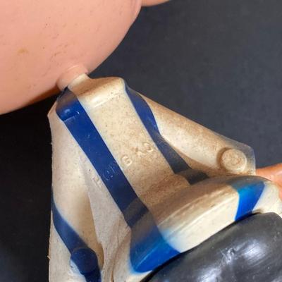 LOT 62: Vintage Italian Themed Collection - Framed Artwork, Philadelphia 9th Street Festival Poster, Angelino Figurine / Ornament, Cafe...