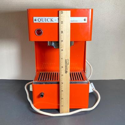LOT 63: Vintage Quick-Mill Made in Italy Espresso Machine with Crown Corning Tognana Demitasse Service for Four in Box