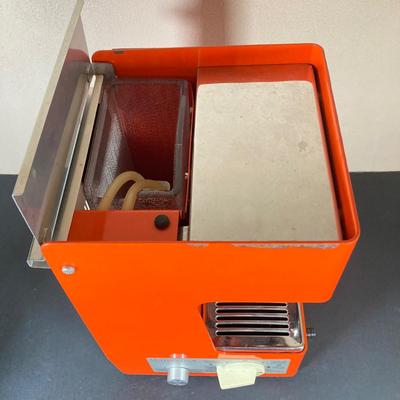 LOT 63: Vintage Quick-Mill Made in Italy Espresso Machine with Crown Corning Tognana Demitasse Service for Four in Box