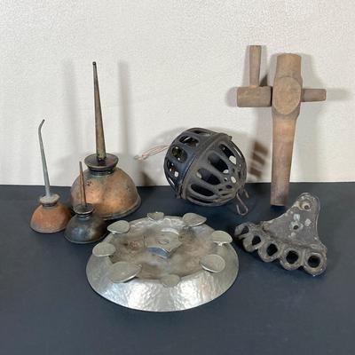 LOT 65: Vintage / Antique Collection - Cast Iron Holders, Wooden Spout, Oil Cans and Berlin 1952 Coin Ashtray