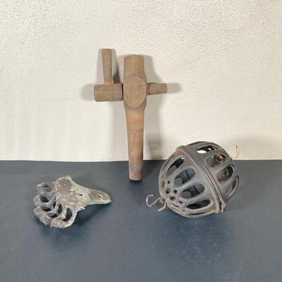 LOT 65: Vintage / Antique Collection - Cast Iron Holders, Wooden Spout, Oil Cans and Berlin 1952 Coin Ashtray