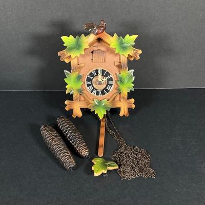 LOT 70: Vintage Wooden Hanging Cuckoo Clock