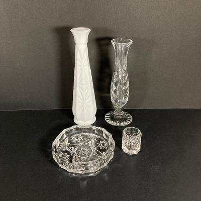 LOT 71: Vintage Collection - Sewing Notions, Cast Iron Trivet, Wall Plaque and Crystal / Milk Glass Bud Vases