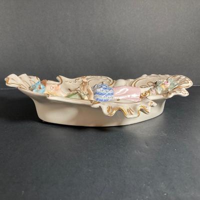 LOT 72: Vintage Porcelain Wall Plaque with Pair of White Ribbed Capodimonte Style Table Lamps