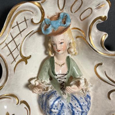 LOT 72: Vintage Porcelain Wall Plaque with Pair of White Ribbed Capodimonte Style Table Lamps