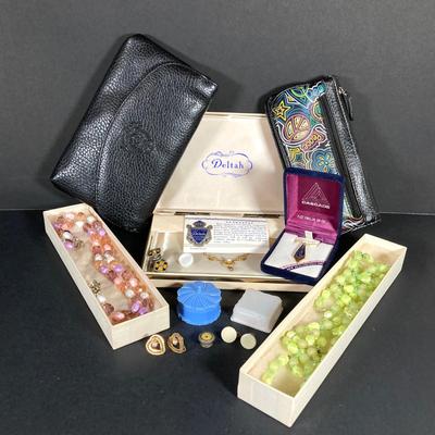 LOT 73: Vintage Jewelry and Accessories - Deltah Gold Plated Pearl Necklace, Cascade Gold Plated Abalone Necklace, Earrings, Wallets,...