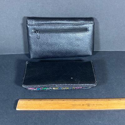 LOT 73: Vintage Jewelry and Accessories - Deltah Gold Plated Pearl Necklace, Cascade Gold Plated Abalone Necklace, Earrings, Wallets,...