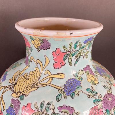 LOT 74: Vintage Hand Painted Famille Rose Asian Vase