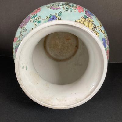 LOT 74: Vintage Hand Painted Famille Rose Asian Vase
