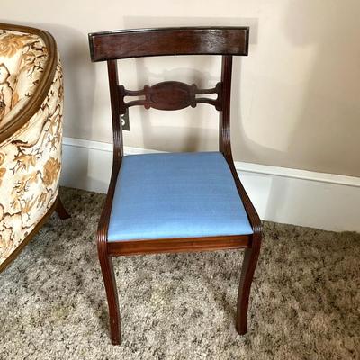 LOT 79: Vintage / Mid-Century Modern Bassett Furniture Wood End Table with Pair of Wooden Chairs Made by Liberty Chain Company, Inc.