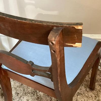 LOT 79: Vintage / Mid-Century Modern Bassett Furniture Wood End Table with Pair of Wooden Chairs Made by Liberty Chain Company, Inc.