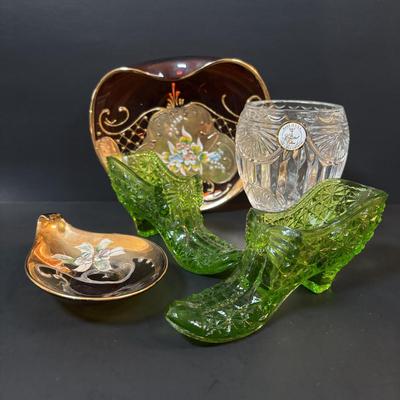 LOT 85: Vintage Boyd Vaseline Glass "Daisey & Button" Bow Slippers, Vintage Hand Painted Trinket Dishes w/Gold Floral...