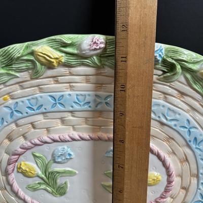 LOT 86: Vintage Apothecary Jars (Great for Filling for Holiday Gifts), Green Jardin Mason Jar, Floral Sour Cream Glass & More