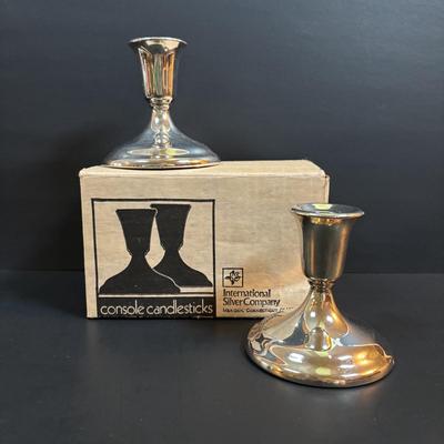 LOT 89: Sterling Silver Handled serving Utensil & Silver Plate Collection Plate Collection