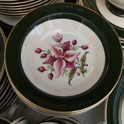 LOT 92: Vintage Taylor Smith and Taylor Appalachian Heirloom China