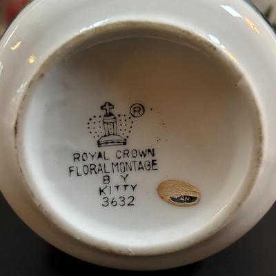 LOT 94: Vintage Kitchen & More: Fire King, Ecko, Pyrex, Buffalo China etc.