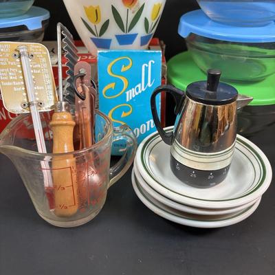 LOT 94: Vintage Kitchen & More: Fire King, Ecko, Pyrex, Buffalo China etc.