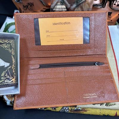 LOT 96: Australia Souvenirs: Copper Faced Clock, Table Linens, Tea Towels, Embossed Wallet, Key Holder