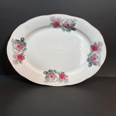 LOT 98: Nanjing Pagoda China Pink Roses 45pcs Set