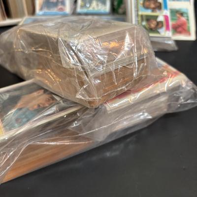 LOT 105: New/Old Unopened Baseball Cards & Loose Cards