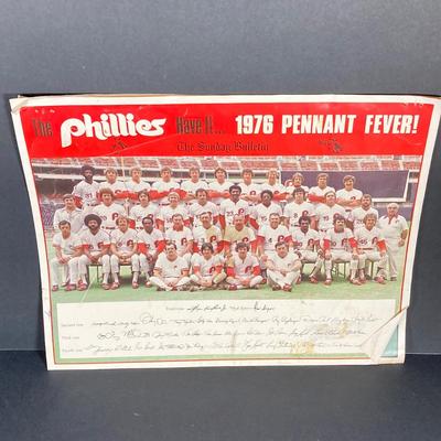 LOT 113: Awesome Philadelphia Phillies / Mike Schmidt Memorabilia Collection