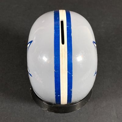 LOT 110: Vintage Dallas Cowboys / Roger Staubach Sports Memorabilia -