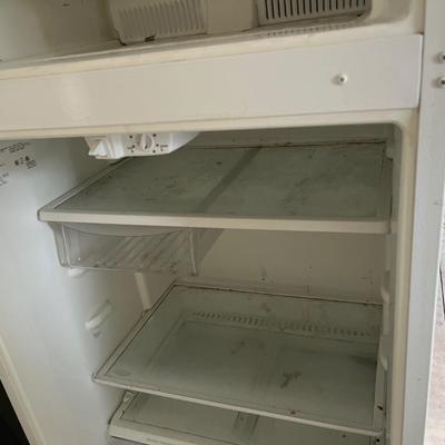 Sale Photo Thumbnail #123: Frigidaire refrigerator that has a freezer compartment and large capacity main compartment.  There is no ice maker but there is space to add one.