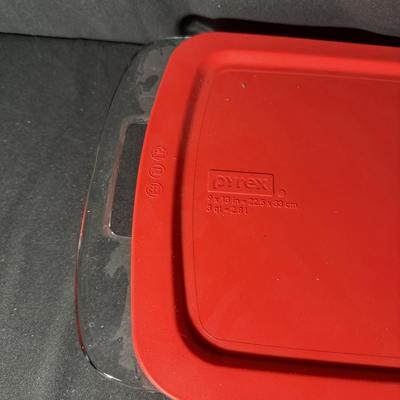 Anchor Hocking & Pyrex Dishes (LR-MG)