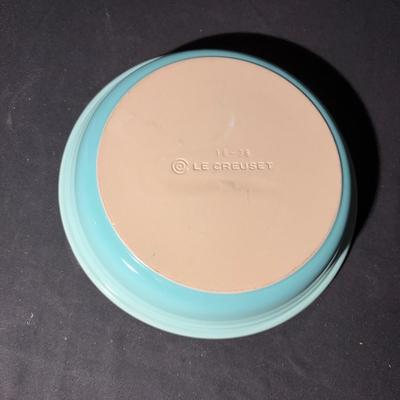 Le Creuset Stoneware Pie Dish & Enameled Cast Iron Baking Dish (LR-MG)